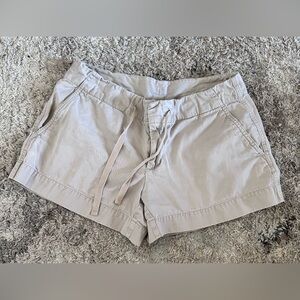 GAP Women's Light Tan Cargo Shorts Cotton